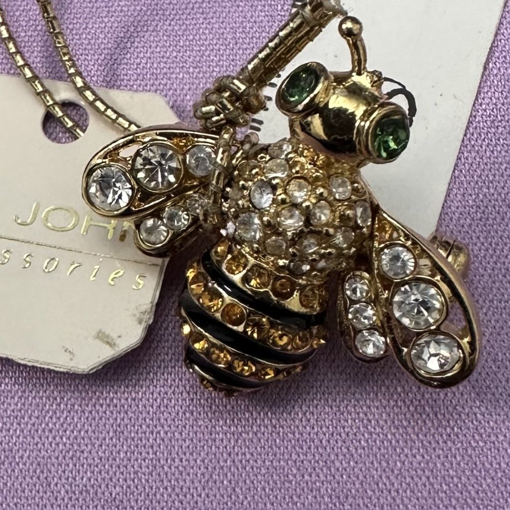 Vintage St John Bee Lapel Pin